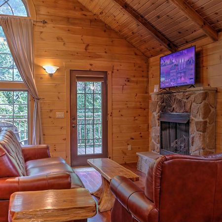 Whispering Pines Treehouse By Amish Country Lodging Millersburg Kültér fotó