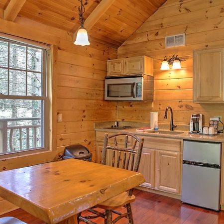 Whispering Pines Treehouse By Amish Country Lodging Millersburg Kültér fotó
