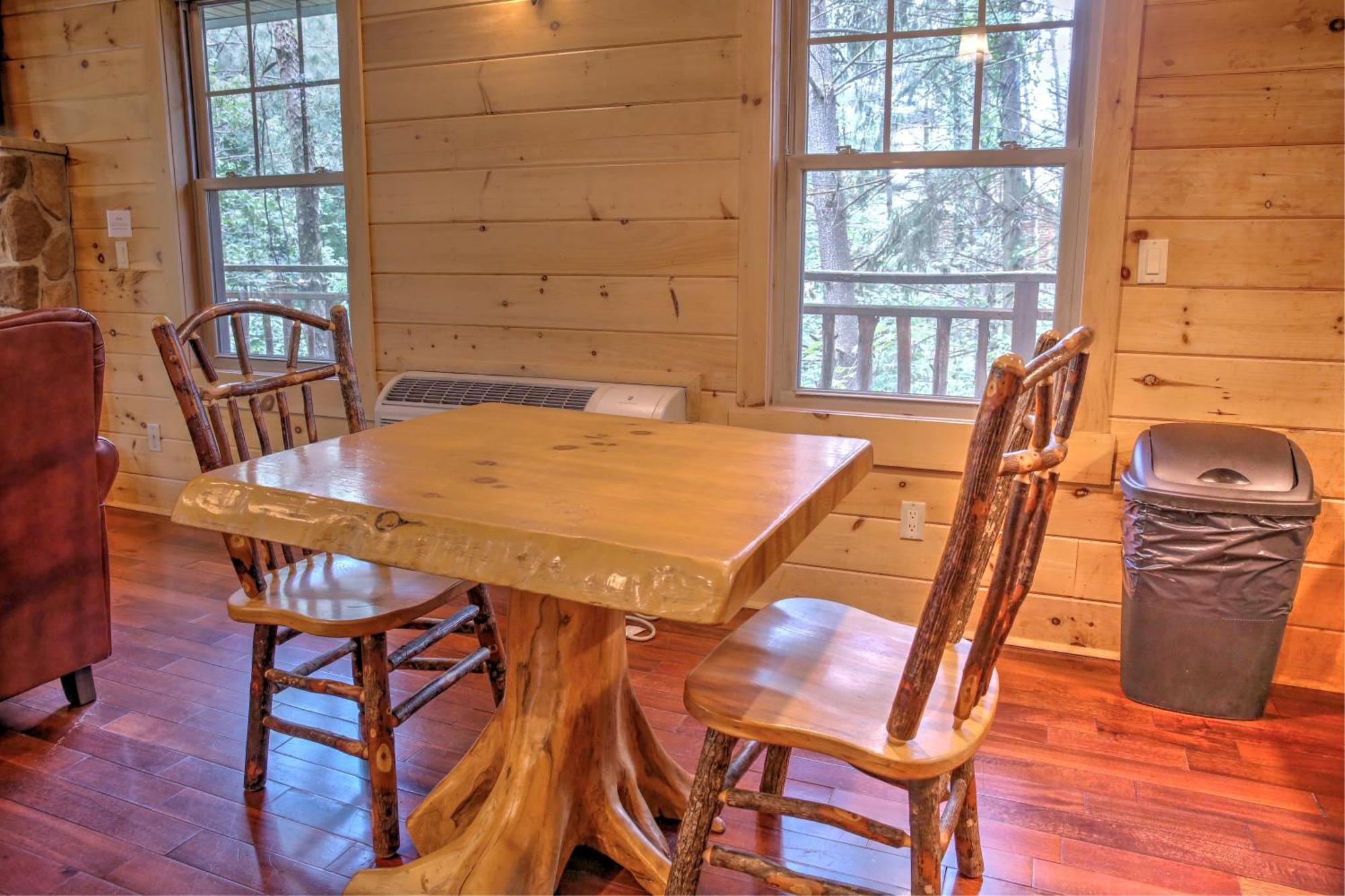 Whispering Pines Treehouse By Amish Country Lodging Millersburg Kültér fotó